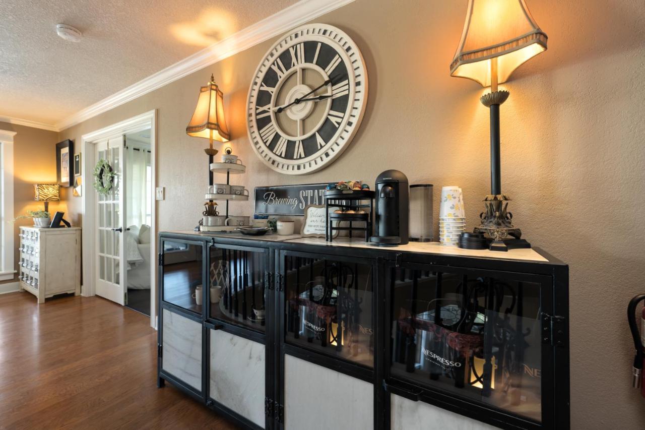The Plantation House Boutique Inn Pflugerville Exterior foto